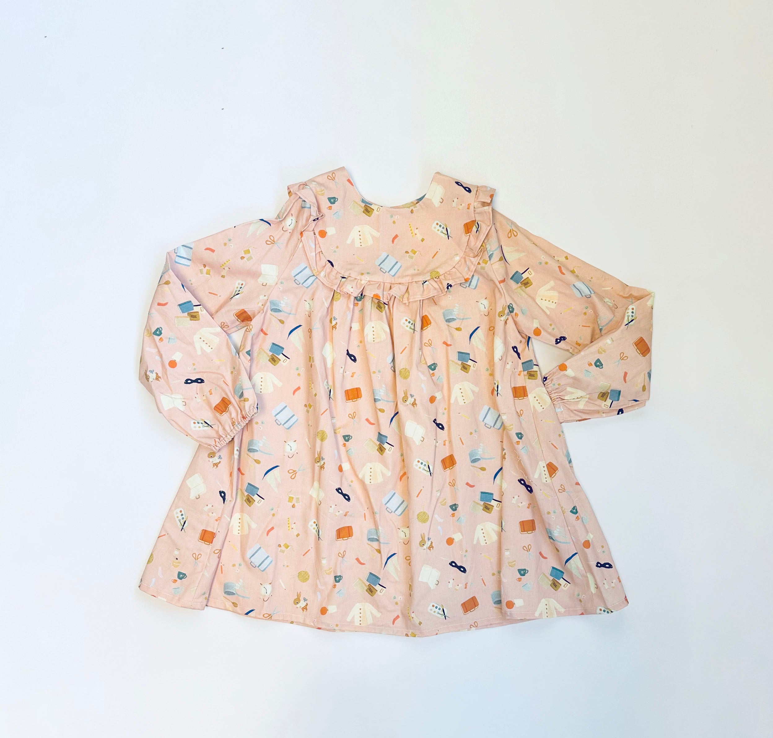 SAMPLE SALE, EWM Print Ruffle Bib, 8